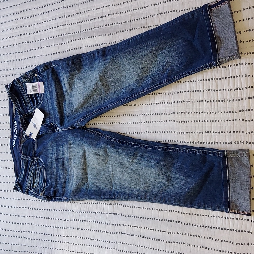 Wallflower cropped/capri jeans
